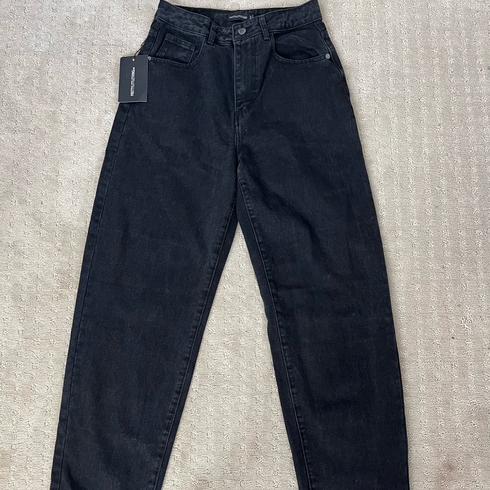 Black distressed ripped baggy boyfriend jeans